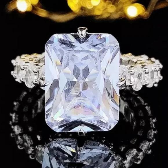 NEW ENGAGEMENT 925 STERLING SILVER HALO RING, CUTE RING, SHINY RING. - Picture 5 of 6